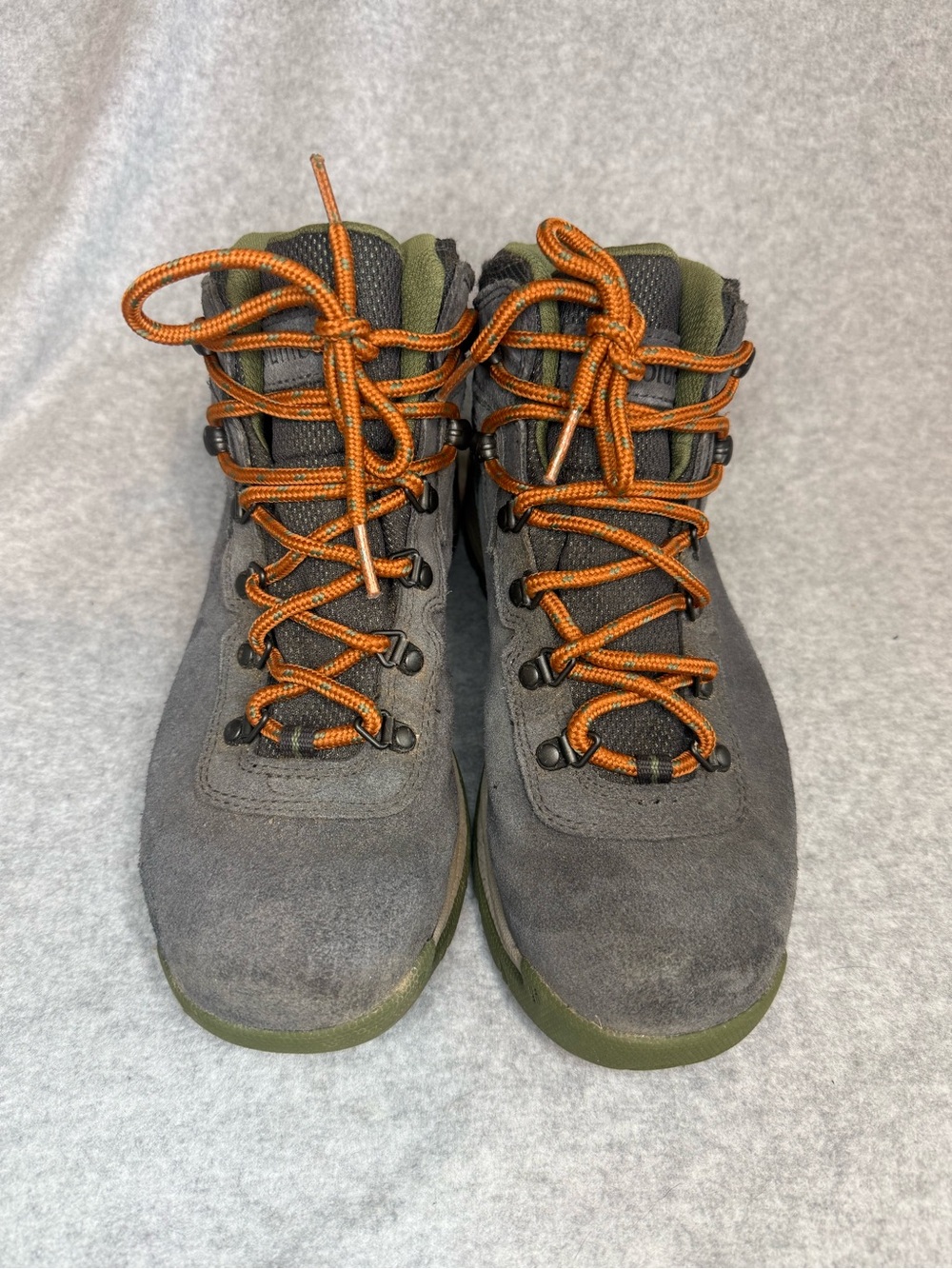 Columbia Gray Suede Lace-Up Boots with Orange Laces